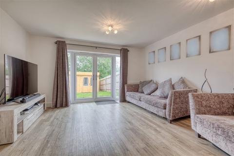 3 bedroom end of terrace house for sale, Russell Street, Cofton Hackett, Birmingham, B45 8FL