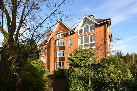 2 bedroom flat to rent, Bracknell Gardens, Hampstead, London, NW3