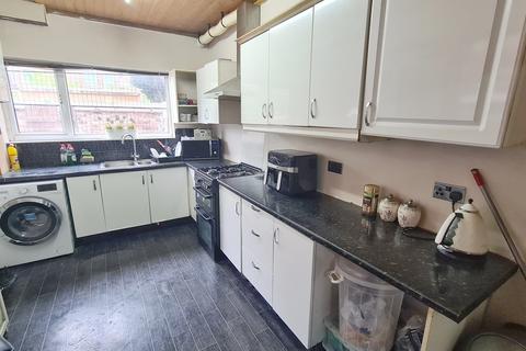 3 bedroom terraced house for sale, Forest Range, Levenshulme