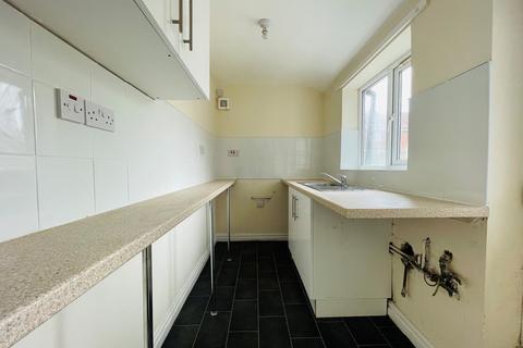 2 bedroom terraced house for sale, Railway Street, West Bromwich, B70