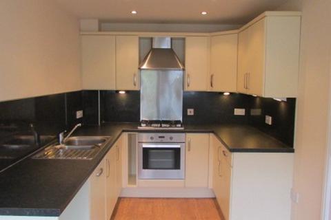 3 bedroom townhouse to rent, Pepper Hill Lea, Keighley BD22