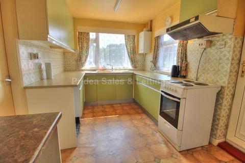 3 bedroom semi-detached house for sale, Westcliffe Road, Sleaford, NG34 9AX