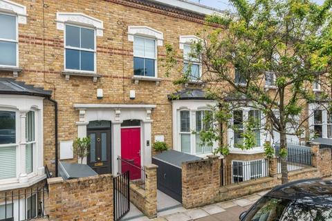 3 bedroom terraced house to rent, Canning Road, London, N5
