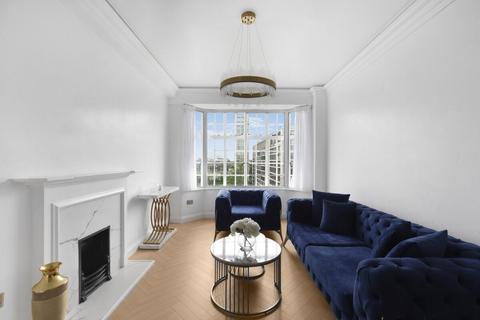 1 bedroom apartment for sale, St. Mary Abbots Court, Warwick Gardens, London W14