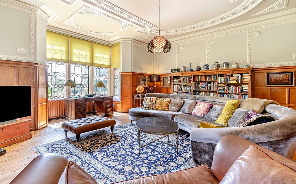 Library/Sitting Room