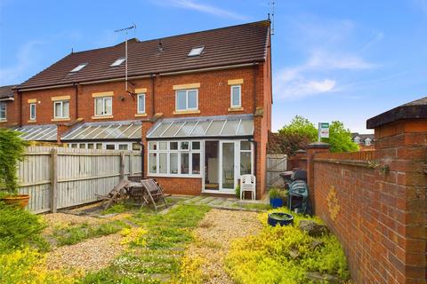 3 bedroom end of terrace house for sale, Chassagne Square, Crewe CW1