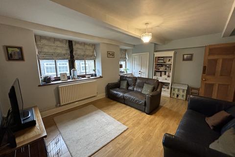 3 bedroom character property for sale, Well Street, Wilsden BD15