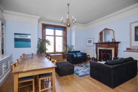 4 bedroom flat for sale, 187 (4f2) Flat 8,  Bruntsfield Place, Edinburgh, EH10 4DQ