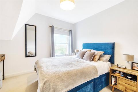 53d Alexandra Drive, London, SE19 1AW