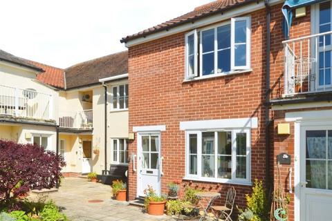 1 bedroom apartment for sale, South Street, Manningtree, Essex, CO11