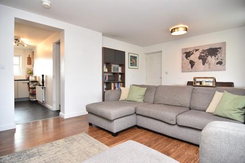 2 bedroom flat for sale, Burnbrae Road, Bonnyrigg EH19