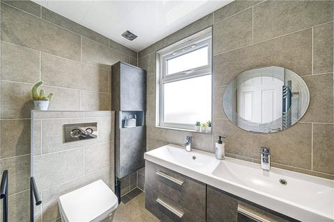 76 Jubilee Drive, Ruislip, HA4 0PQ