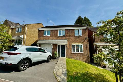 4 bedroom detached house for sale, Llys Cyncoed, Oakdale, NP12