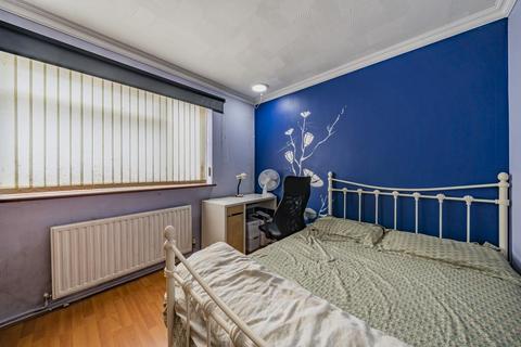 3 bedroom terraced house to rent, Flexney Place,  Headington,  OX3