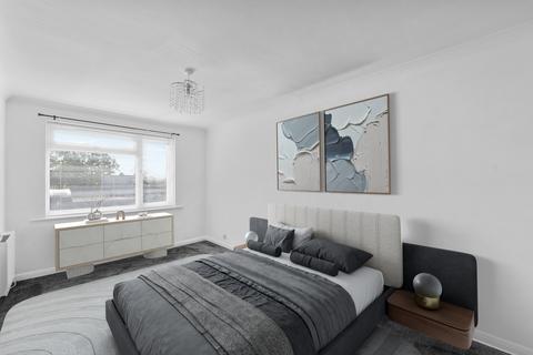 1 bedroom flat for sale, Brighton Road, RH1