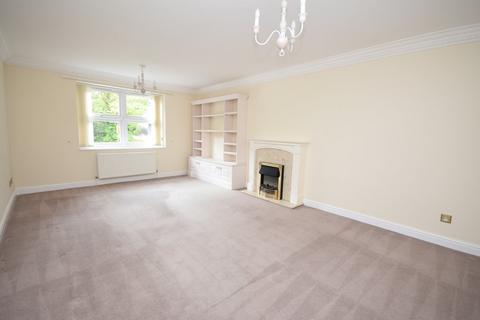2 bedroom apartment for sale, Frensham Road, Lower Bourne, Farnham, GU10