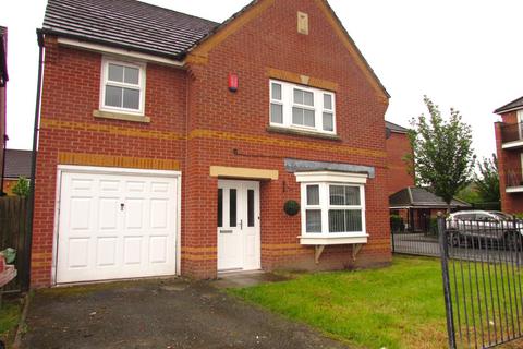 4 bedroom detached house to rent, Oakcliffe Road, Manchester, M23