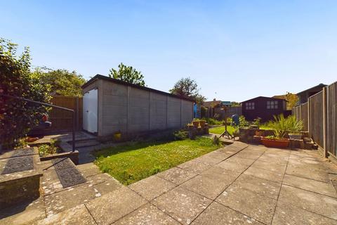 29 Abbey Road, Sompting, Lancing, BN15 0AB