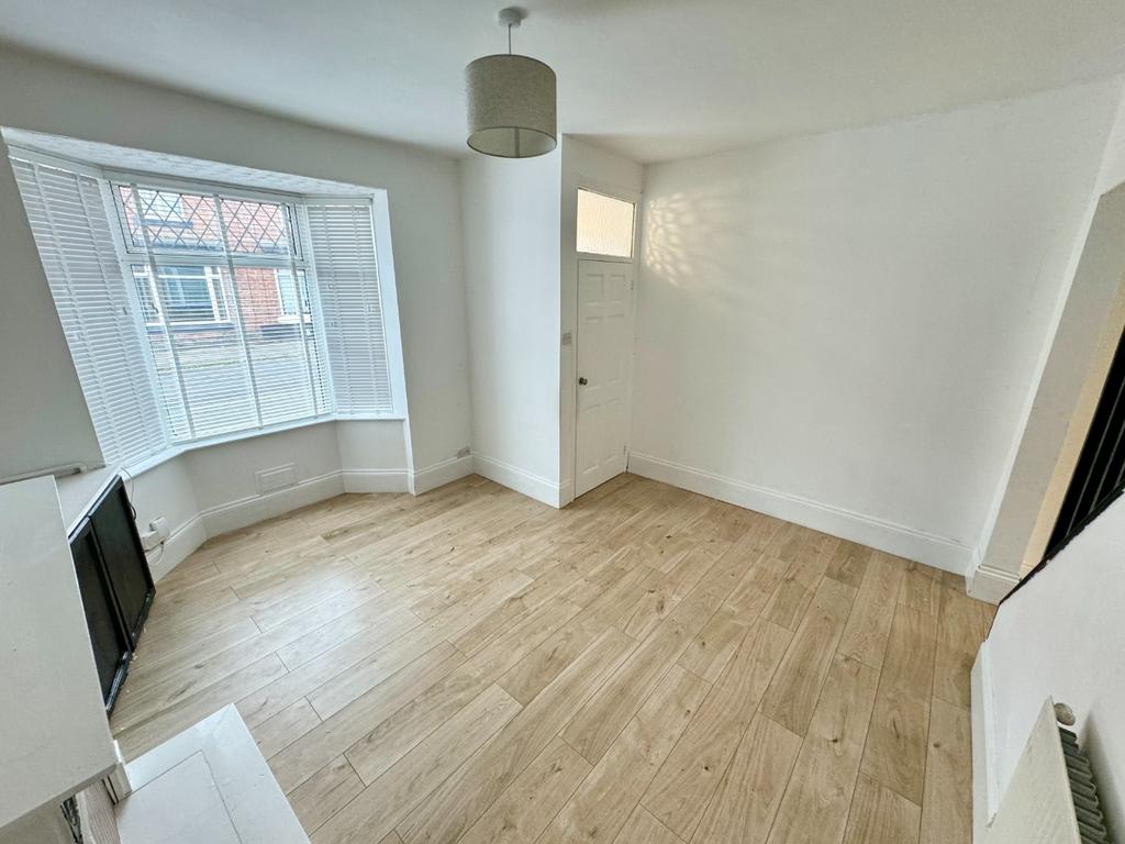 Thirlmere Road, Darlington DL1 2 bed terraced house to rent £650 pcm