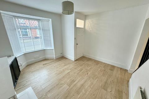 2 bedroom terraced house to rent, Thirlmere Road, Darlington DL1