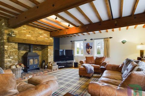 5 bedroom barn conversion for sale, School Lane, Bedford MK43