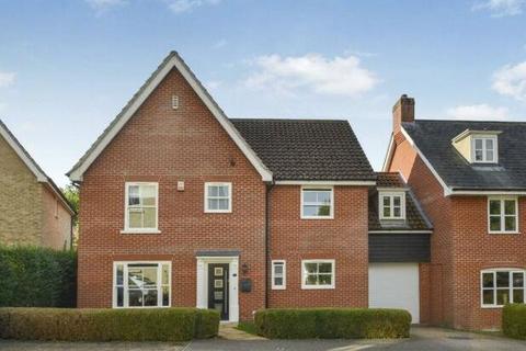 4 bedroom house to rent, South Park Drive, Papworth Everard, Cambridge, Cambridgeshire, CB23