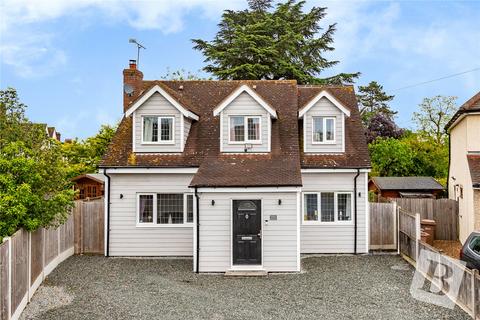 4 bedroom detached house for sale, Dorset Avenue, Great Baddow, Essex, CM2