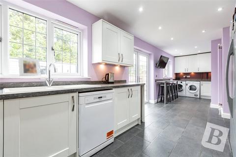 4 bedroom detached house for sale, Dorset Avenue, Great Baddow, Essex, CM2