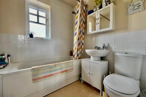 6 Evenlode Drive, Didcot, OX11 7XG