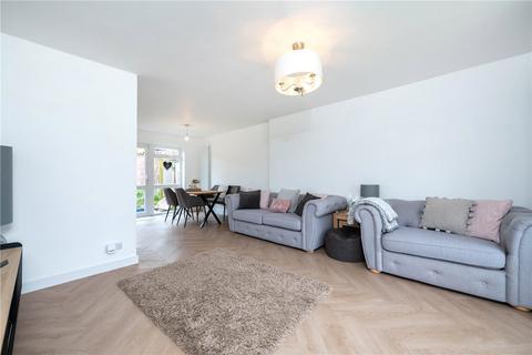 11 Broadlands Avenue, Bourne, PE10 9BG