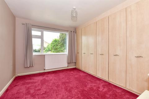 13 Blean View Road, Greenhill, Herne Bay, CT6 7RD