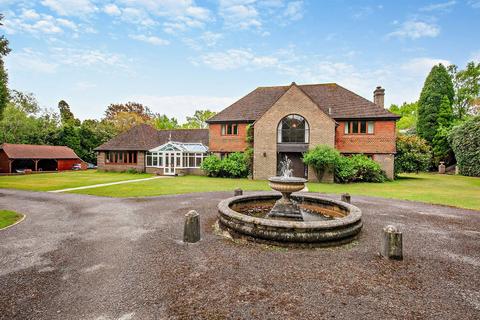 4 bedroom detached house for sale, Lewes Road, Haywards Heath, West Sussex
