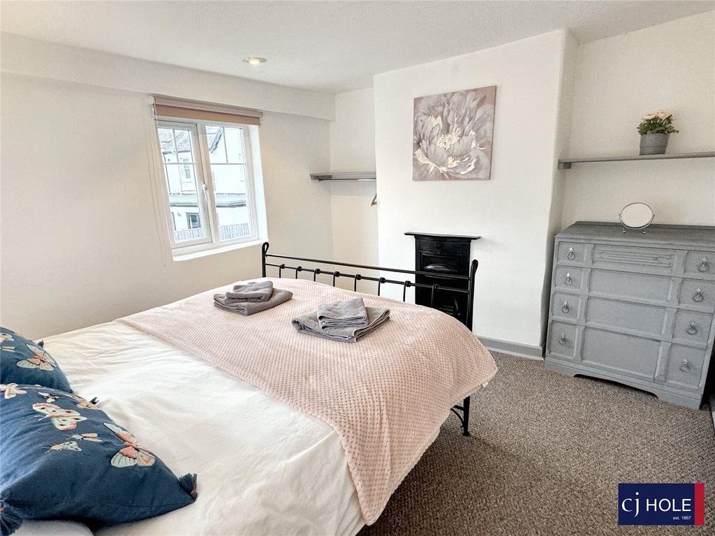 Gladstone Road, Charlton Kings... 1 bed terraced house for sale £220,000
