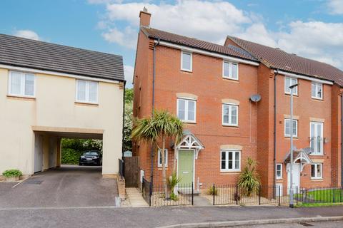 29 Bishops Drive, Copplestone, Crediton, EX17 5HR