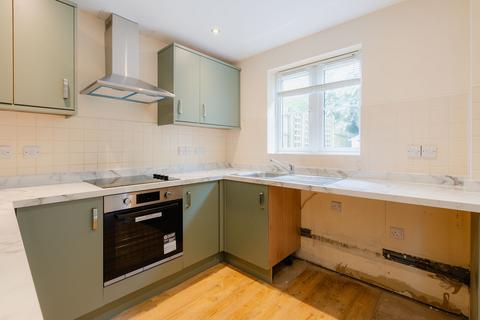 29 Bishops Drive, Copplestone, Crediton, EX17 5HR