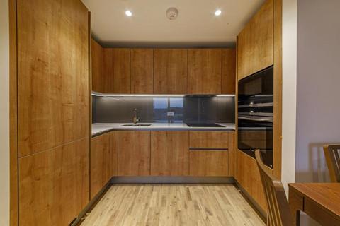 2 bedroom flat to rent, Camley Street, London N1C