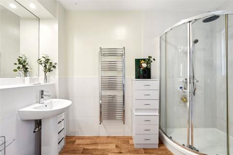 11 Palace Mews, London, SW6 7TQ