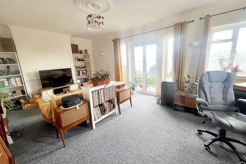 2 bedroom detached house for sale, 26 Clifftown Parade, Southend On Sea, SS1