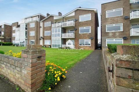2 bedroom flat for sale, Kings Parade, Clacton-On-Sea CO15