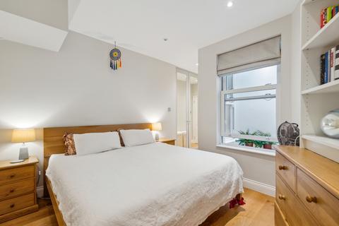 undefined, Quill Lane, London