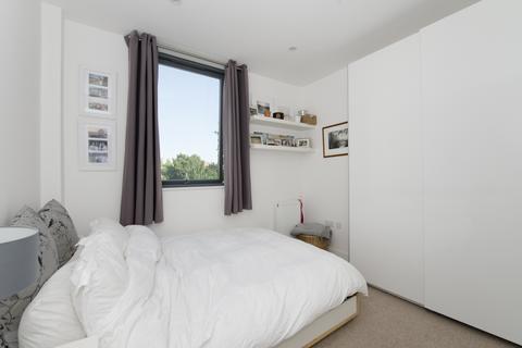 2 bedroom flat to rent, Prebend Street, London