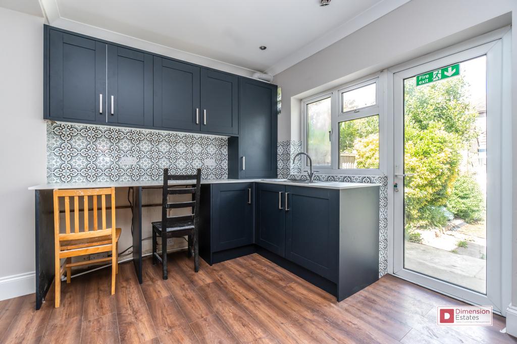 House in Redbridge - View 3