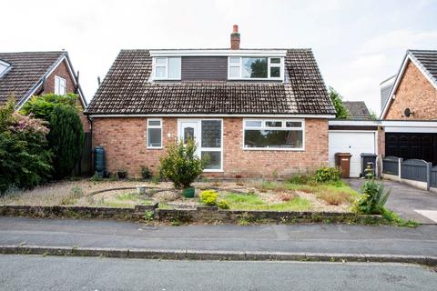 3 bedroom detached house for sale, Kings Drive, Crewe CW2