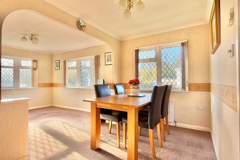 2 bedroom bungalow for sale, Knightcrest Park, Milford Road, Everton, Lymington, SO41