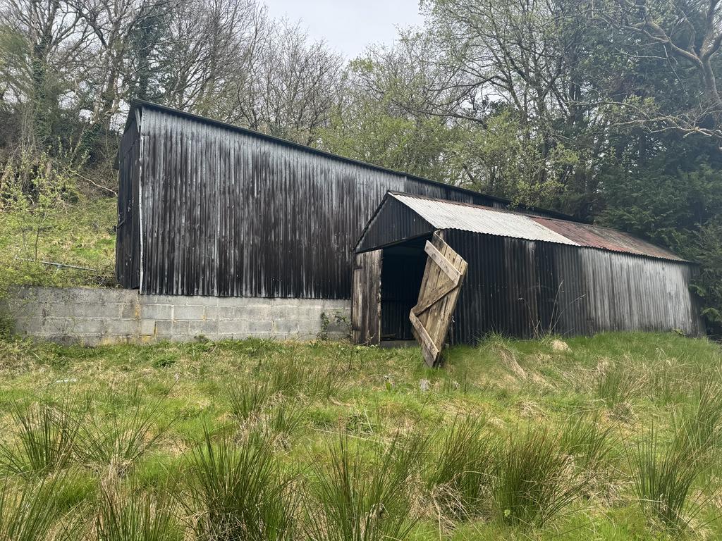 Field Barn 1