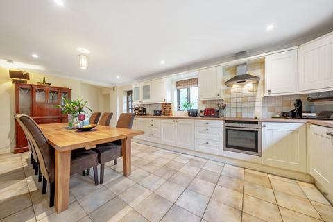 4 bedroom detached house for sale, High Road, Great Finborough, Stowmarket, Mid Suffolk, IP14