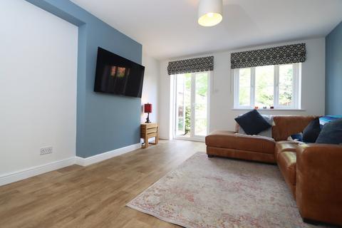 3 bedroom detached house for sale, Belbroughton Road, Blakedown, Kidderminster, DY10