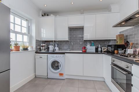 2 bedroom apartment to rent, Merrivale Square, North Oxford