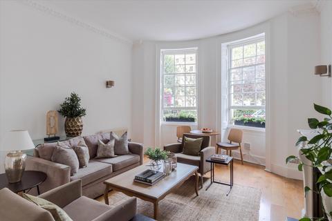 2 bedroom flat to rent, Montagu Square, London, W1H