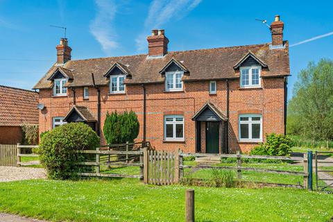 3 bedroom semi-detached house for sale, Marlston Hermitage, Thatcham, Berkshire